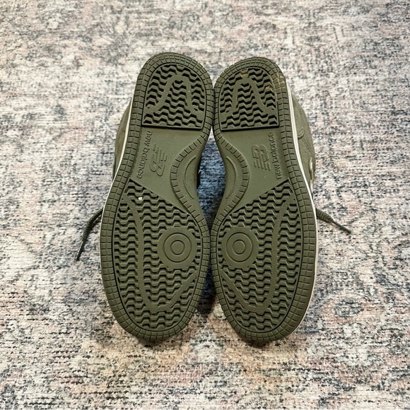 New Balance Olive Sneakers - Picture 4 of 7